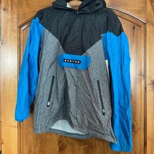 Mens Burton Pull over Jacket size Small